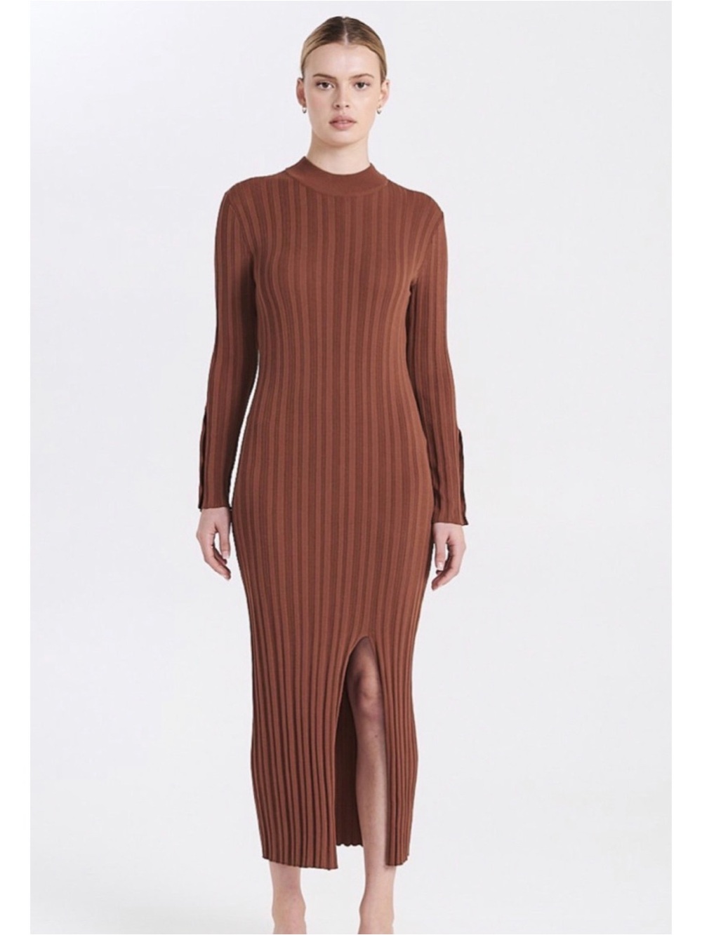 Ena Pelly Hailey Luxe Knit Ribbed Long Sleeve Midi Dress in Walnut Stretchy $269